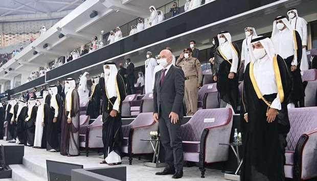 1634984049697021869.jpg 44.jpg